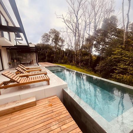 Paraiso Em Rancho Queimado Com Piscina Aquecida Bagian luar foto